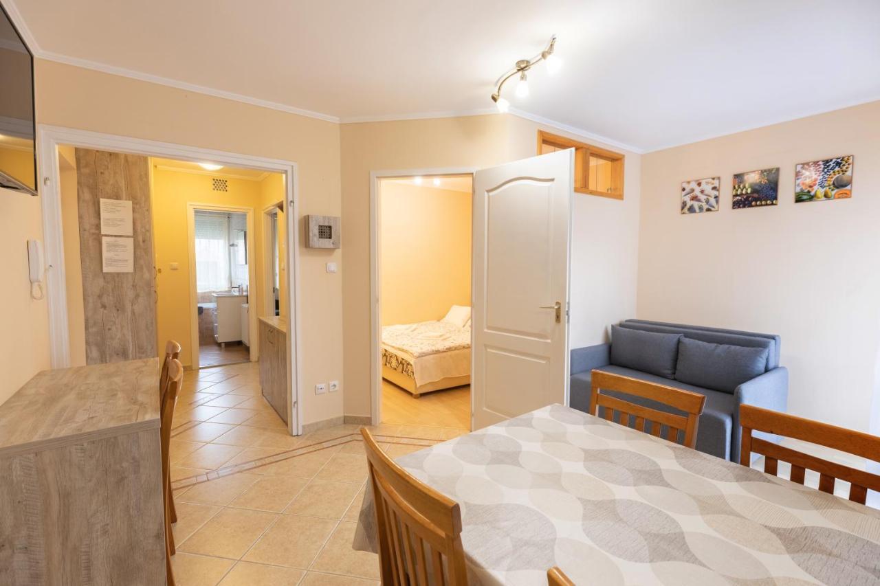 Marta Apartman Hajdúszoboszló Exterior foto