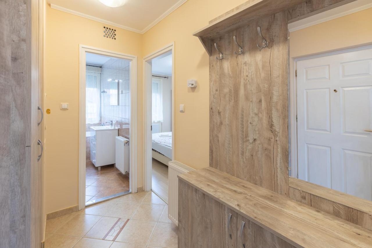 Marta Apartman Hajdúszoboszló Exterior foto