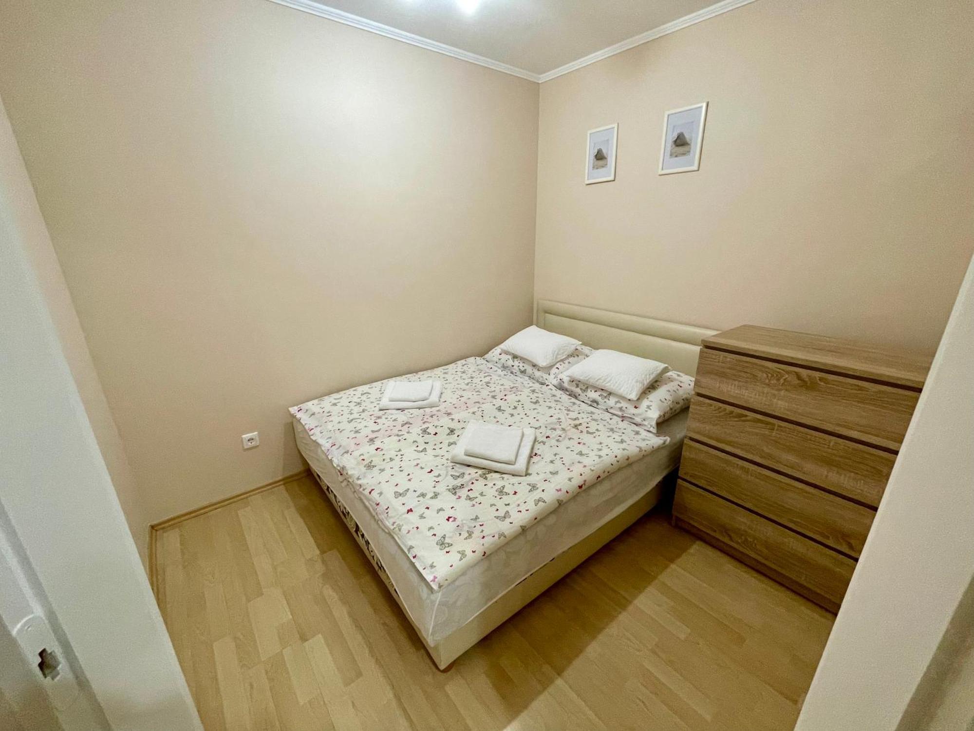 Marta Apartman Hajdúszoboszló Exterior foto